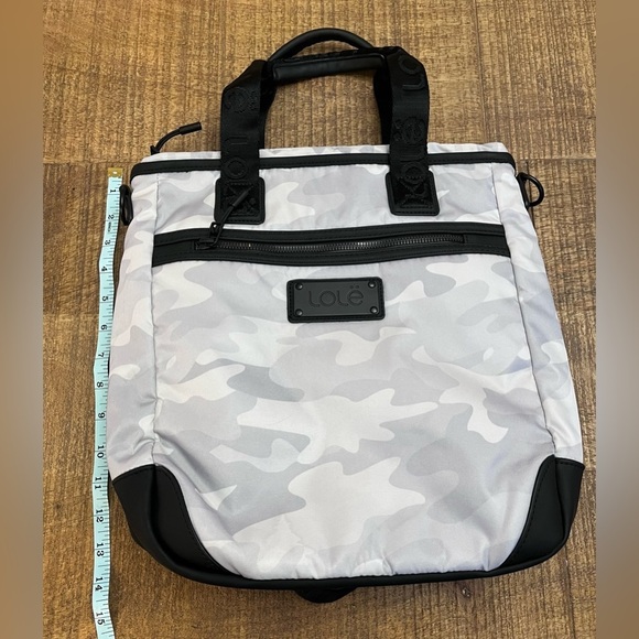 Lole Gray Camouflage Women\'s Backpack/Crossbody Bag main image 13